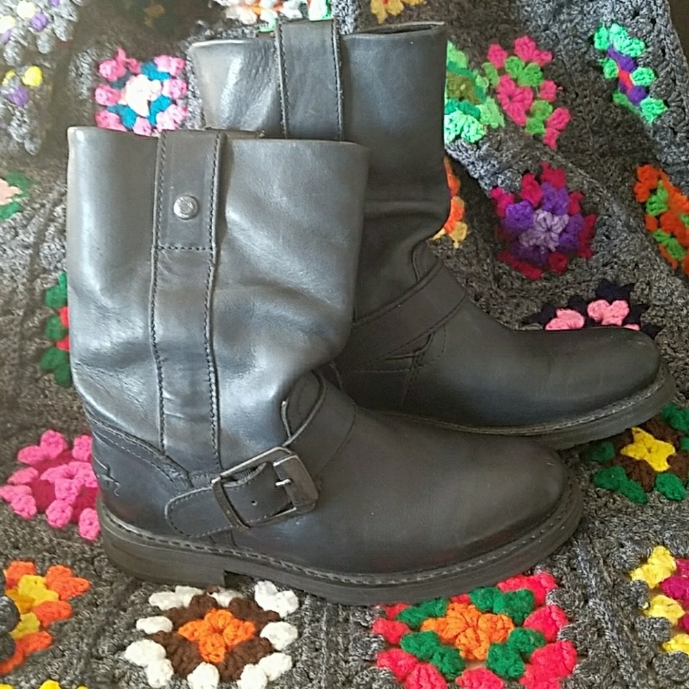 Slouchy Harley Davidson Boots